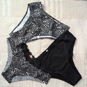 PINK Victoria's Secret Black and White Starry Panties Set